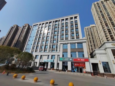 750平米! 岳麓洋湖惟泽园临街门面