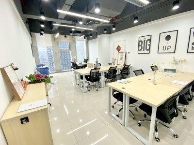 广州珠江新城地段，精装1+1办公室，物业直租免杂费