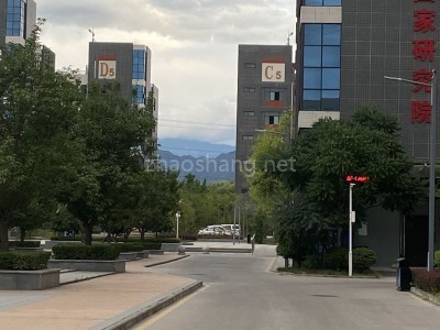 西安鄠邑区1200平米写字楼出租 精装修 大开间 交通便利 甲方招租