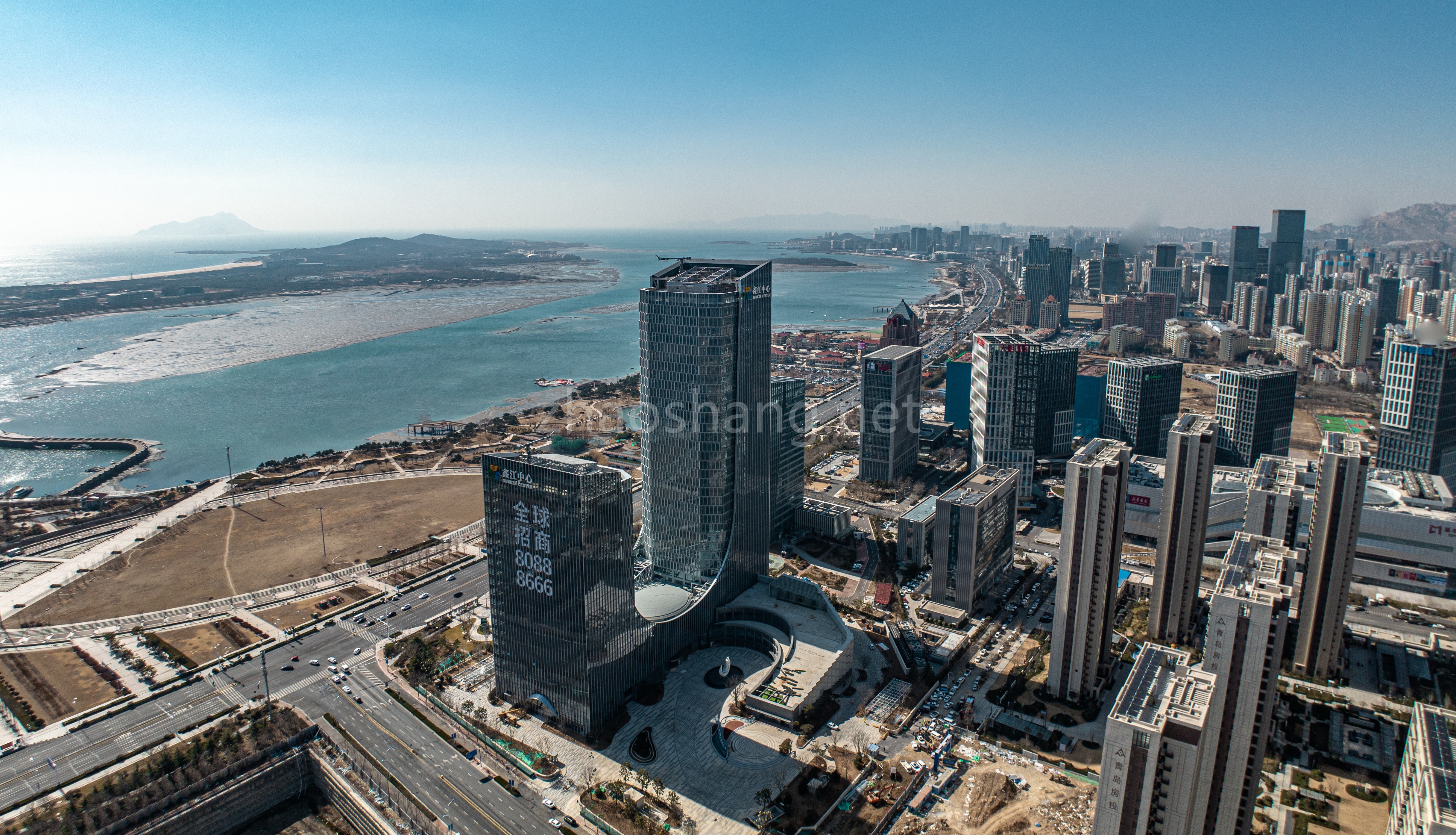 青岛黄岛区薛家岛金融科创区270°高端海景,智能化写字楼